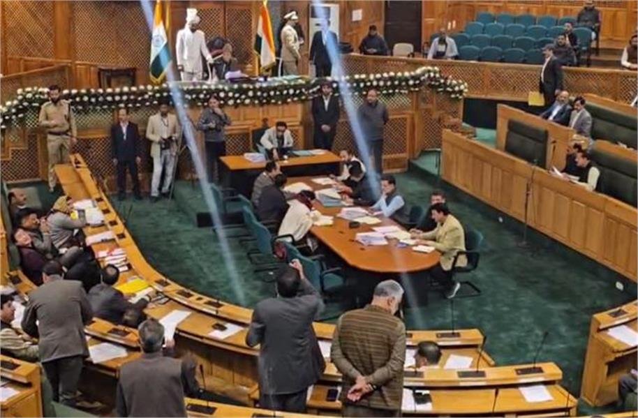 विधानसभा में गूंजा सोशल मीडिया विवाद, न्यूज पोर्टल के खिलाफ कार्रवाई की मांग