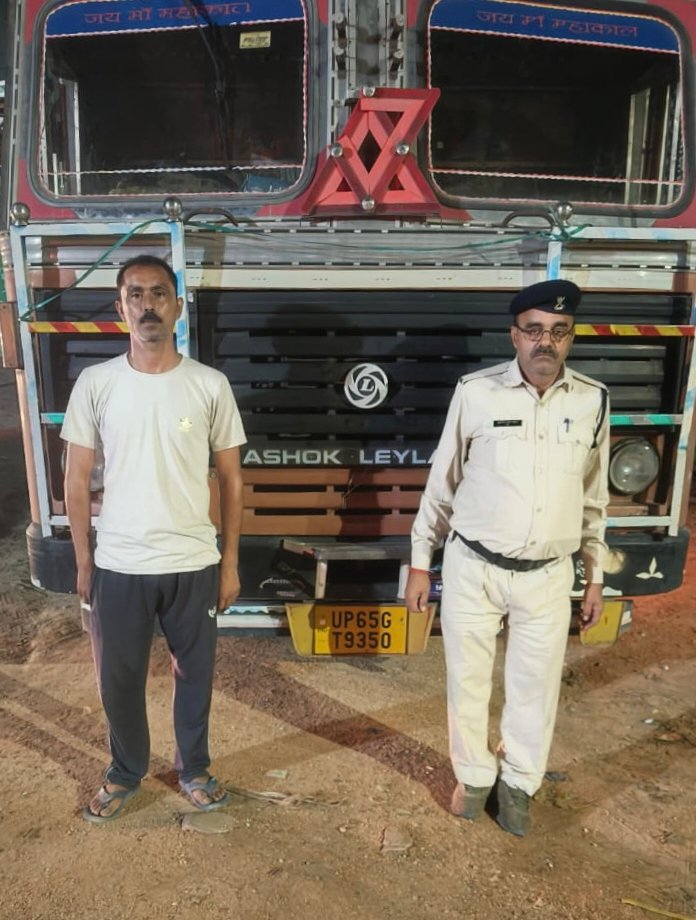 Singrauli News: तेलगवा मुख्य मार्ग पर RTO का उल्लंघन करने वाले मालवाहक पर ताबड़तोड़ कार्यवाही