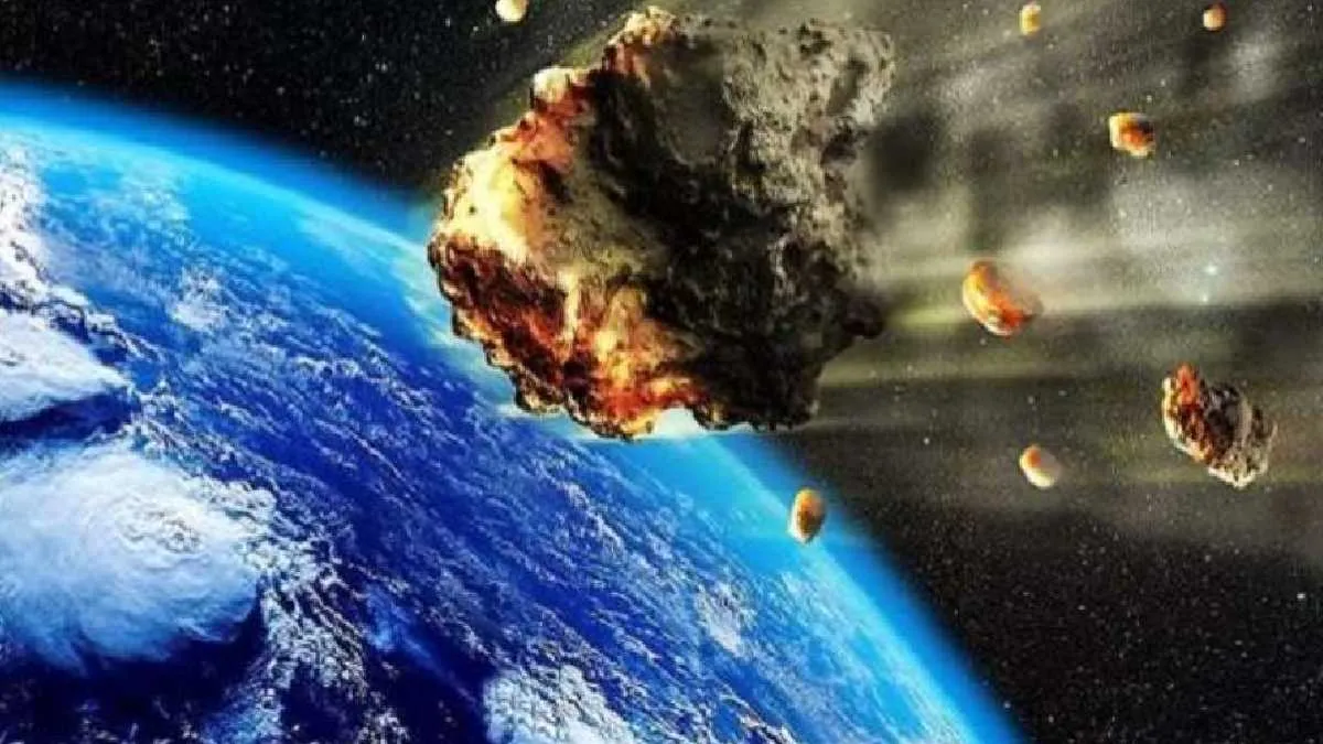 इसरो ने बताया: हर 16 मिनट में धरती से टकराते हैं अंतरिक्षीय धूल कण