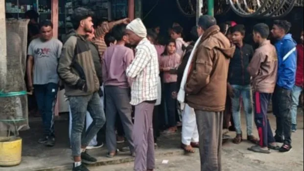 हाथी के हमले से लखीमपुर निवासी महिला की मौत, दो बेटे घायल