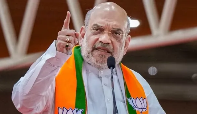 अमित शाह का टीएमसी सरकार पर हमला: घुसपैठियों को बचाने और भ्रष्टाचार को बढ़ावा देने का आरोप