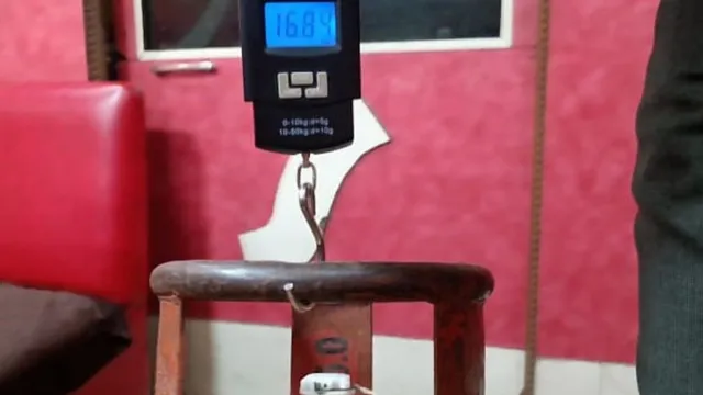 सिलेंडर का वजन होते हुए भी नहीं जली गैस; उपभोक्ताओं की शिकायतों पर साधी चुप्पी, पनसप एजेंसी को शोकाज नोटिस