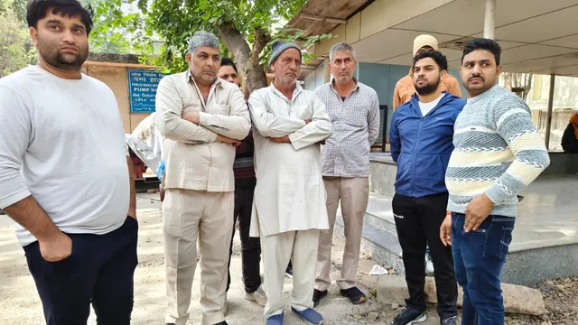 पीरागढ़ी ट्रिपल डेथ केस: दो शवों की पहचान के बाद अस्पताल पहुंचे स्वजन, महिला के परिजनों का सुराग नहीं