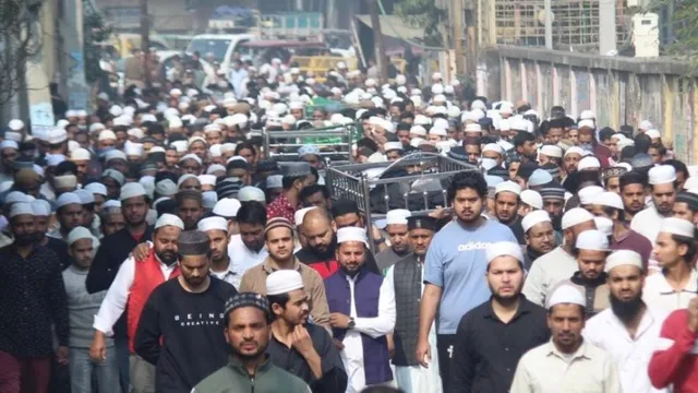 6 माह पहले पिता की मौत, अब बहू और पांच पोते-पोतियों के गम से इकबाल अंसारी पर टूटा दुखों का पहाड़