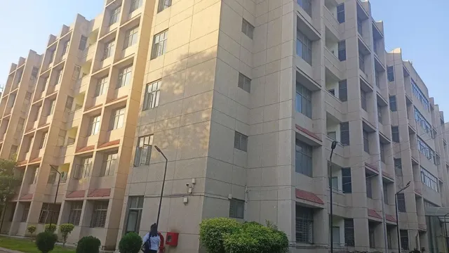 दिल्ली में बढ़ेगी महिला छात्रावासों की संख्या, छात्राओं और कामकाजी महिलाओं को मिलेगी बड़ी राहत