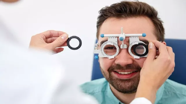 बिहार के बुनियाद केंद्रों पर अगले एक महीने तक आंखों की जांच होगी मुफ्त, 1 लाख लोगों को मिलेगा चश्मा