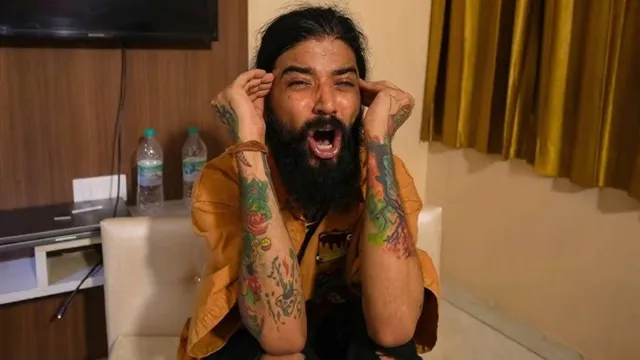 ‘भाई ने सच नहीं बताया…’ अनुराग डोभाल के भाई ने उन्हें किया एक्सपोज, लगाया पत्नी को पीटने का आरोप