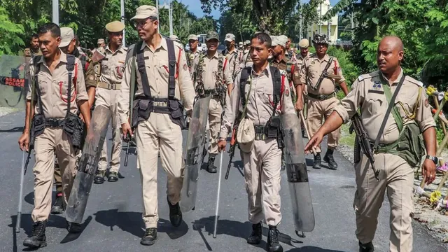 असम में पुलिस कैंप पर उल्फा उग्रवादियों का हमला, चार जवान घायल