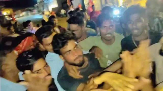 गढ़वा में मुस्लिम समुदाय के लोगों ने रामभक्तों का रास्ता रोका, दो गुटों में हुई झड़प; इलाके में तनाव