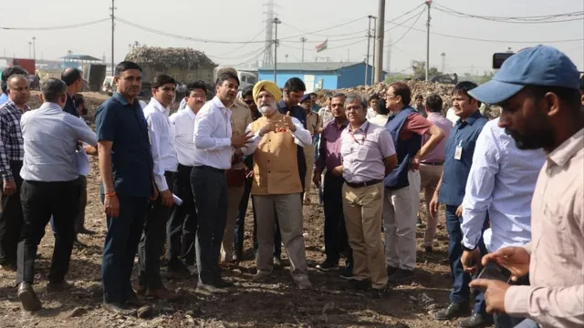 वेस्ट मैनेजमेंट में नई तकनीक क्यों नहीं अपनाई जा रही? भलस्वा लैंडफिल को लेकर एलजी का अधिकारियों से सवाल