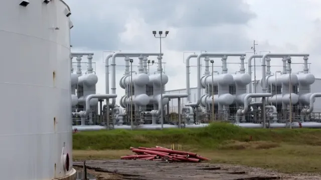 वैश्विक तेल भंडार: किन देशों के पास कितना रणनीतिक तेल भंडार, क्यों हैं महत्वपूर्ण?