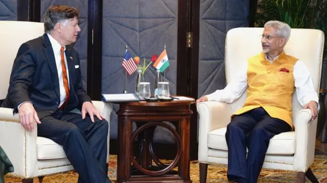 ‘भारत के साथ नहीं दोहराएंगे चीन वाली गलती’, ट्रेड डील को लेकर ट्रंप के मंत्री में दिखा 20 साल पुराना डर