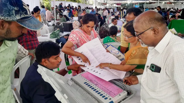 बकरी का घोंसला, फॉर पाकिस्तान और… तेलंगाना की 2002 वोटर लिस्ट में बेतुके नाम, SIR में हो रही परेशानी