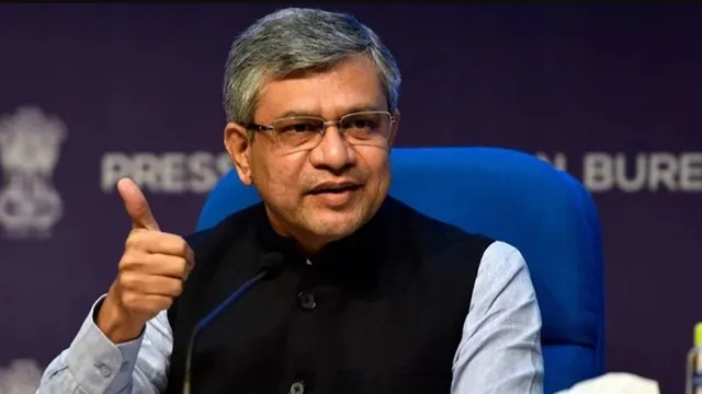 ‘रेलवे में शराब और धूमपान जैसे विज्ञापनों पर रोक’, अश्विनी वैष्णव बोले- कानून का पालन करना होगा जरूरी