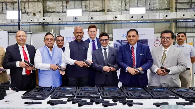 बढ़ी सेना की मारक क्षमता,’प्रहार’ लाइट मशीन गन की पहली खेप मिली; सैन्य शक्ति का नया अध्याय