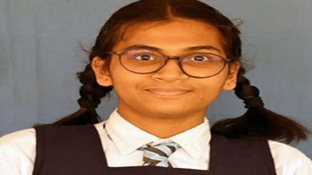 प्रयागराज की लक्षिता कुशवाहा ने आइसीएसई 10वीं में 99% अंक प्राप्त कर किया टाॅप
