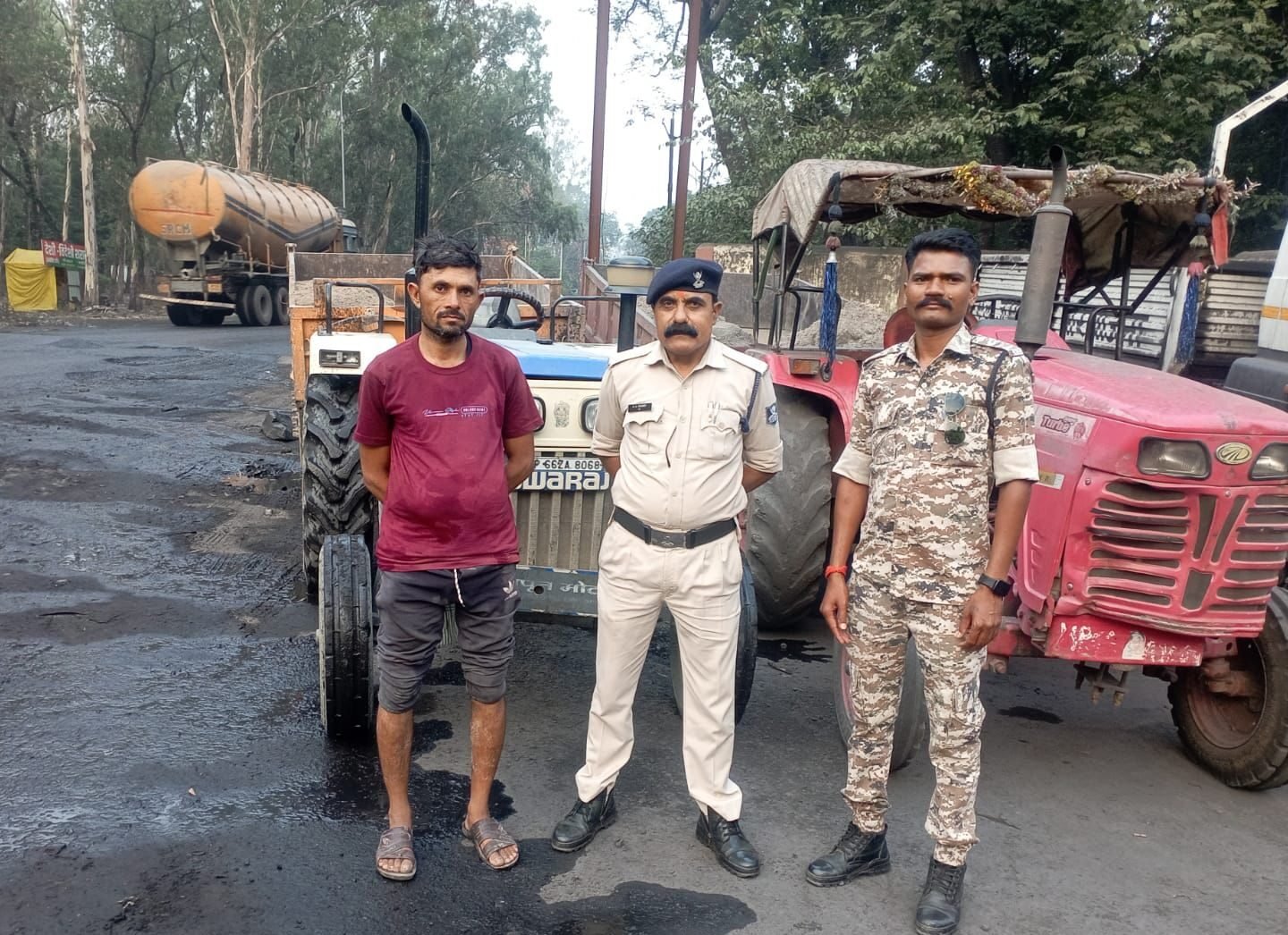 सिंगरौली में अवैध रेत परिवहन पर खनिज विभाग की कार्रवाई: जयंत क्षेत्र से बिना पास ट्रैक्टर-ट्रॉली जब्त