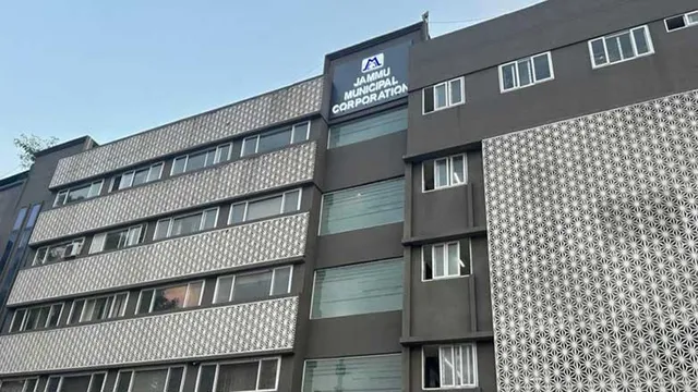 ‘कचरा हटाओ या कार्रवाई झेलो’, जम्मू-कश्मीर हाईकोर्ट का नगर निगम को 7 दिन का अल्टीमेटम, आयुक्त से सीधे जवाब तलब