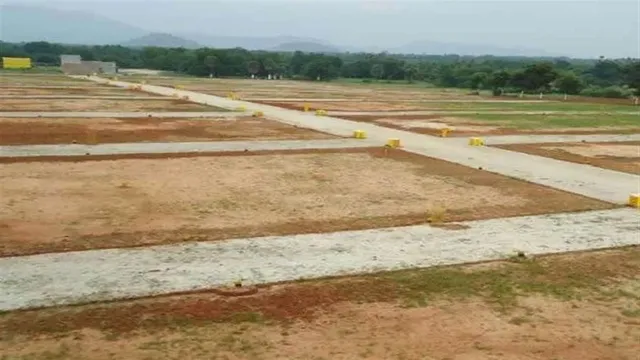 ‘कैदियों के पास मोबाइल कैसे?’ हाईकोर्ट ने जेल प्रशासन को लगाई कड़ी फटकार; व्यवस्था पर उठाए सवाल