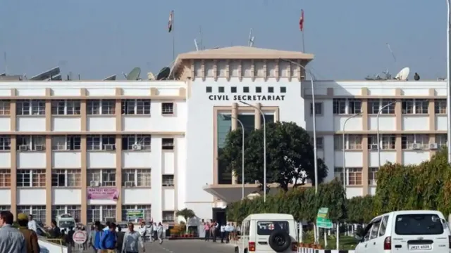 6 महीने के लिए बंद हुआ जम्मू सचिवालय, अब 4 मई से श्रीनगर में गूंजेगी सरकारी फाइलों की खड़खड़ाहट