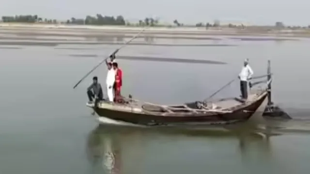 बिहार में फिर बड़ा नाव हादसा: गोपालगंज में डूबीं तीन लड़क‍ियां, गंडक नदी में हो रही तलाश