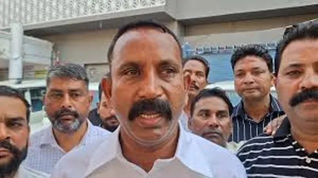 गांधीनगर में सफाई व्यवस्था पर विवाद! 26 वार्डों का टेंडर, यूनियन ने JMC को दी चेतावनी