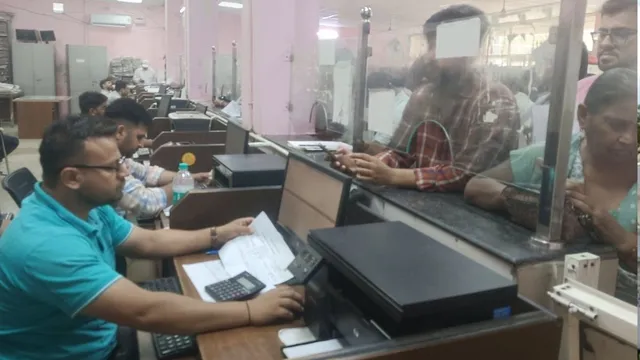 30 जून तक प्रॉपर्टी टैक्स जमा करने पर 100 प्रतिशत ब्याज माफ, सोनीपत निगम ऑफिस में उमड़ी लोगों की भीड़