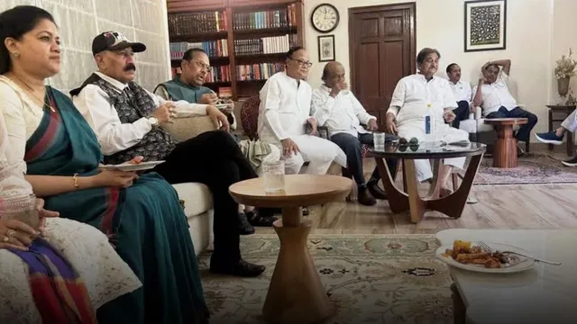 ममता के हाथ से दिल्ली भी गई? भूपेंद्र यादव से मिलने पहुंचे TMC के 14 बागी सांसद, शुभेंदु अधिकारी भी मौजूद