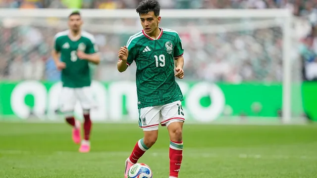 कौन हैं Gilberto Mora? मेक्सिको के खिलाड़ी ने ऐतिहासिक डेब्‍यू कर तोड़ डाला 96 साल पुराना वर्ल्‍ड कप रिकॉर्ड