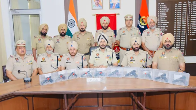 विदेशी तस्कर के इशारे पर चल रहा था हथियार नेटवर्क, अमृतसर पुलिस ने चार आरोपी दबोचे