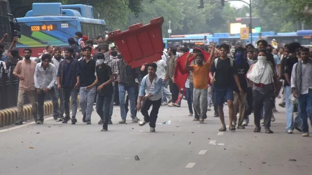 सीजेपी प्रदर्शन में उपद्रव करने वालों पर दिल्ली पुलिस का एक्शन, पांच FIR दर्ज