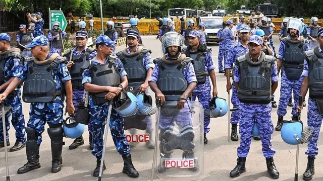 ‘निडर होकर काम करें, जिम्मेदारी मैं लूंगा’; पैलेट गन विवाद के बीच CRPF चीफ ने बढ़ाया जवानों का हौसला