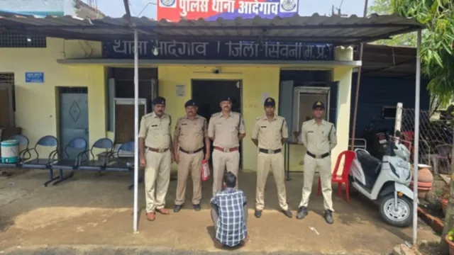 चरित्र शंका में आधी रात पति बना हैवान: कुल्हाड़ी से प्रहार कर पत्नी की हत्या, फिर खुद थाने पहुंचकर कबूला जुर्म; सिवनी में हुई वारदात