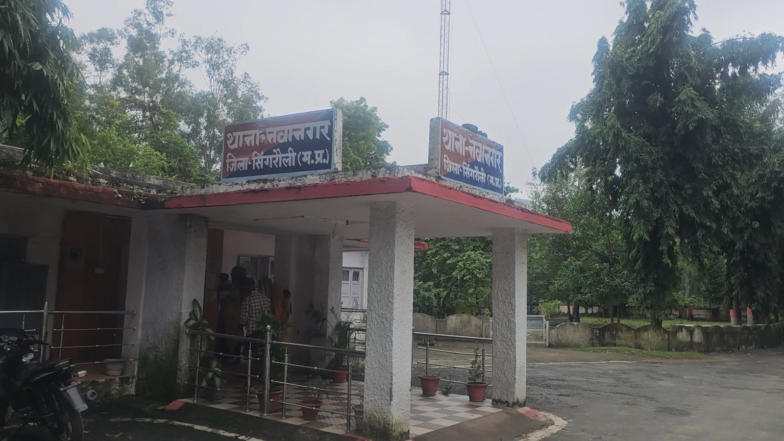 निगाही खदान से डीजल चोरी का बड़ा मामला! 400 लीटर डीजल सहित कैंपर जब्त, चालक वाहन छोड़कर फरार
