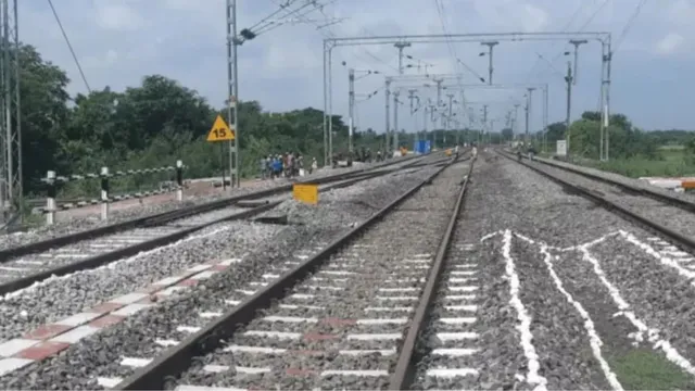 742 करोड़ की परियोजना पर नहीं बढ़ी बात; डेढ़ दशक से सिवान-सारण से यूपी तक रेल कनेक्टिविटी का सपना अधूरा