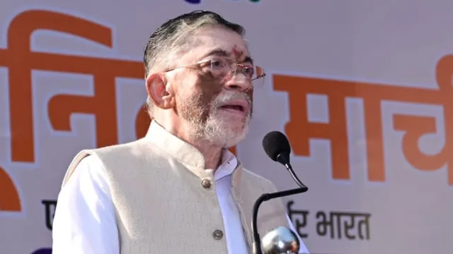 ‘बुनकर केवल वस्त्र नहीं, भारत की सांस्कृतिक विरासत को बुनते हैं’; जमशेदपुर में बोले राज्यपाल संतोष गंगवार