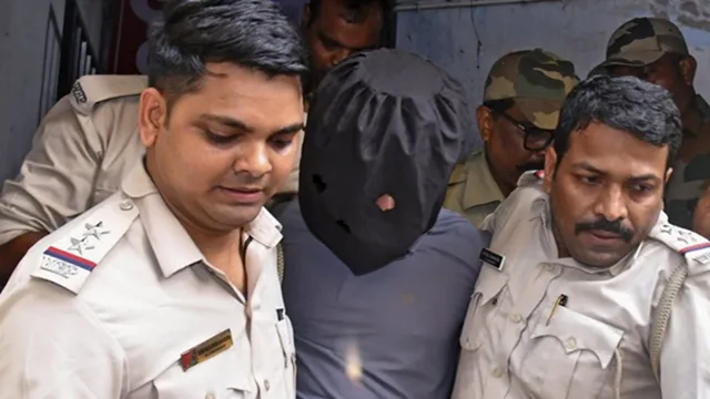 जंतर-मंतर पर प्रदर्शन के दौरान आतंकी हमले की थी साजिश, जैश आतंकी से पूछताछ में कई सनसनीखेज खुलासे