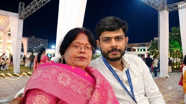 यमुना एक्सप्रेसवे बस हादसे में BJP नेता के परिवार पर टूटा दुखों का पहाड़, निखिल ने की मां-भाई के शवों की पहचान