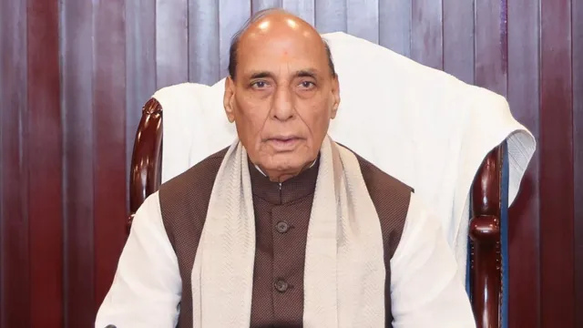 भारतीय नौसेना के इतिहास में सबसे बड़ी उपलब्धि, इस साल बेड़े में शामिल होंगे 18 युद्धपोत; राजनाथ सिंह का एलान