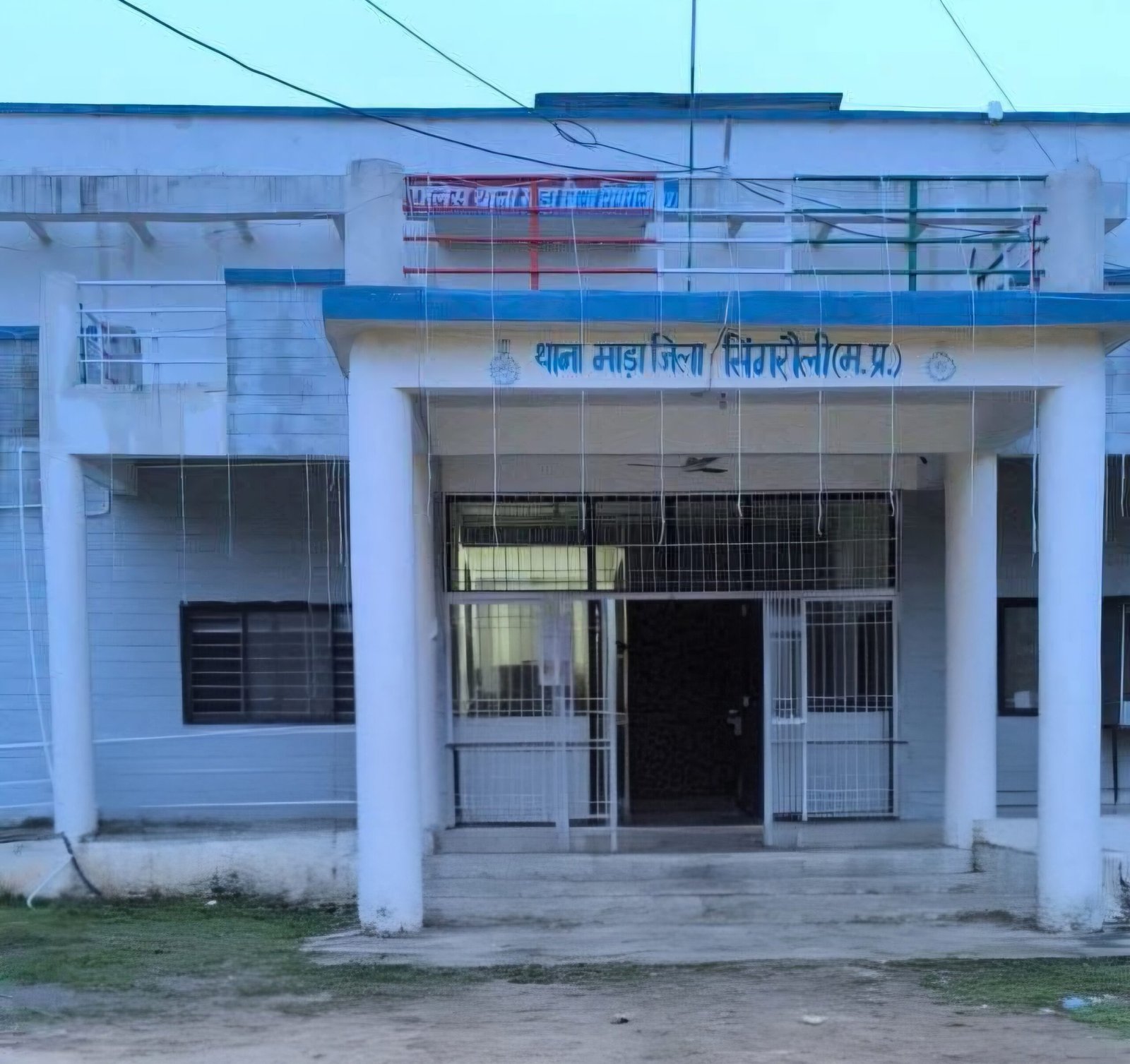 माडा में ‘कारखास’ की चर्चा से गरमाया माहौल: रात के अंधेरे में कथित तस्करी, कबाड़ से रेत तक ‘सेटिंग’ की चर्चा?