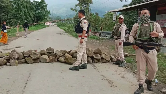 मणिपुर में फिर हिंसा: सेनापति के पास दो नागा नागरिकों की गोली मारकर हत्या, 2 घायल