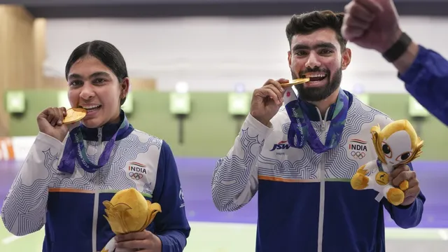 Asian Games 2026 Live: शूटिंग में भारत की झोली में गोल्ड के बाद सिल्वर, सात्विक-चिराग पहले राउंड में बाहर