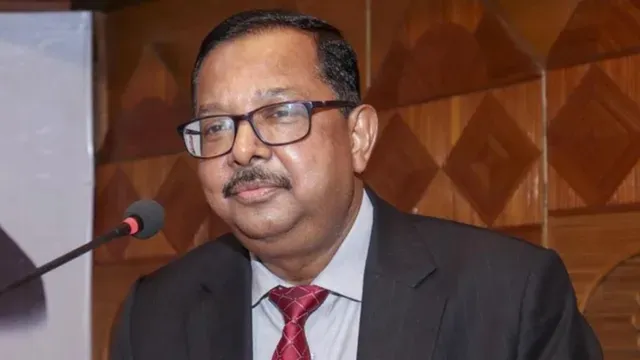 ‘युवा IPS अफसरों को प्रदर्शनकारियों को पीटते देखना दुखद’, जंतर-मंतर पर लाठीचार्ज से नाराज जस्टिस भुइयां