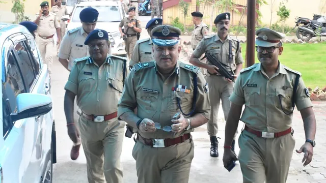 बिहार में भूमाफिया पर कसेगा शिकंजा, सफेदपोश संरक्षकों पर भी कार्रवाई के निर्देश