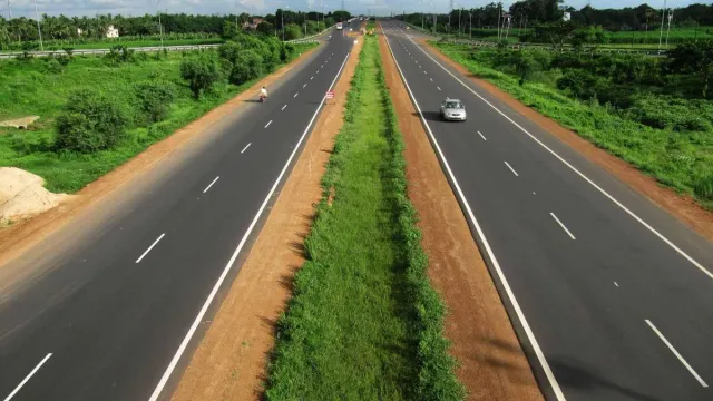 सोनभद्र में 290 करोड़ रुपये से बनेंगी 13 सड़कें, चुर्क में बनेंगे दो फोरलेन रोड