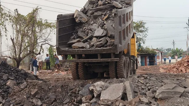 धनबाद-बोकारो रोड पर छह महीने बाद खत्म होगा संकट, दुर्गापूजा से पहले खुलेगी केंदुआडीह की बंद सड़क