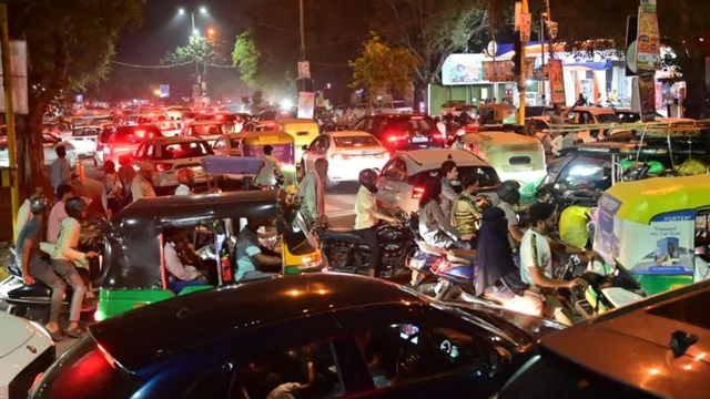 दिल्ली में कानफोड़ू शोर छीन रहा सुकून! दिल और दिमाग की सेहत पर मंडराया गंभीर खतरा