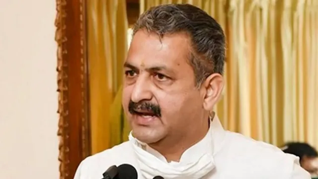 राजा वड़िंग ने इस्तीफे की अटकलों पर साधी चुप्पी, बोले- ‘कुछ बातें अंदरूनी हैं, सही समय पर बताऊंगा’