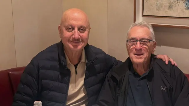 हॉलीवुड के लीजेंड Robert De Niro से मिले अनुपम खेर, घर पर हुआ लंच; मिला ये खास तोहफा