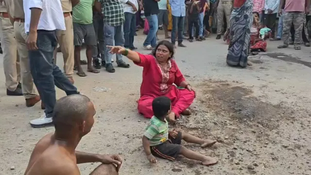 मीरजापुर में आशियाना बचाने के लिए परिवार ने किया आग लगाने का प्रयास, तीन लोगों की हालत बिगड़ी